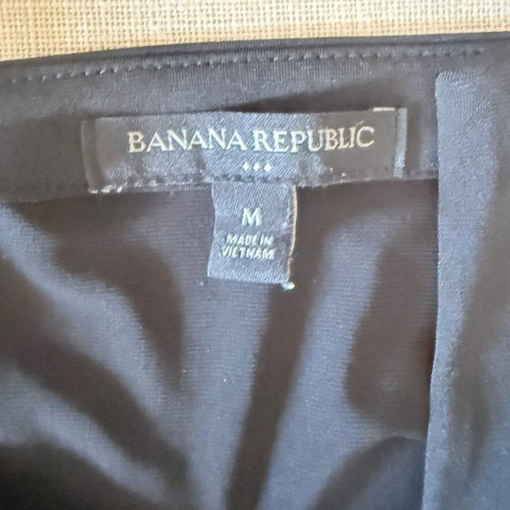 Banana Republic Classic Black Top